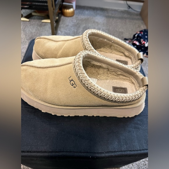 UGG Tazz Platform Slippers - Picture 4 of 6